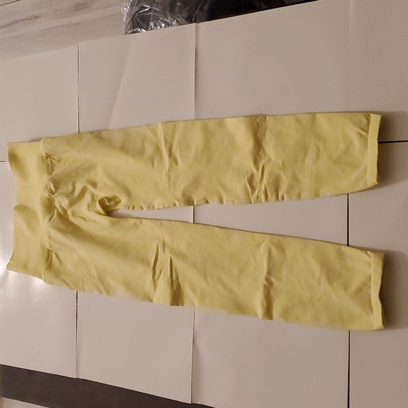 New free people good karma high waist leggings size M/L in yellow 💛 - Picture 11 of 12